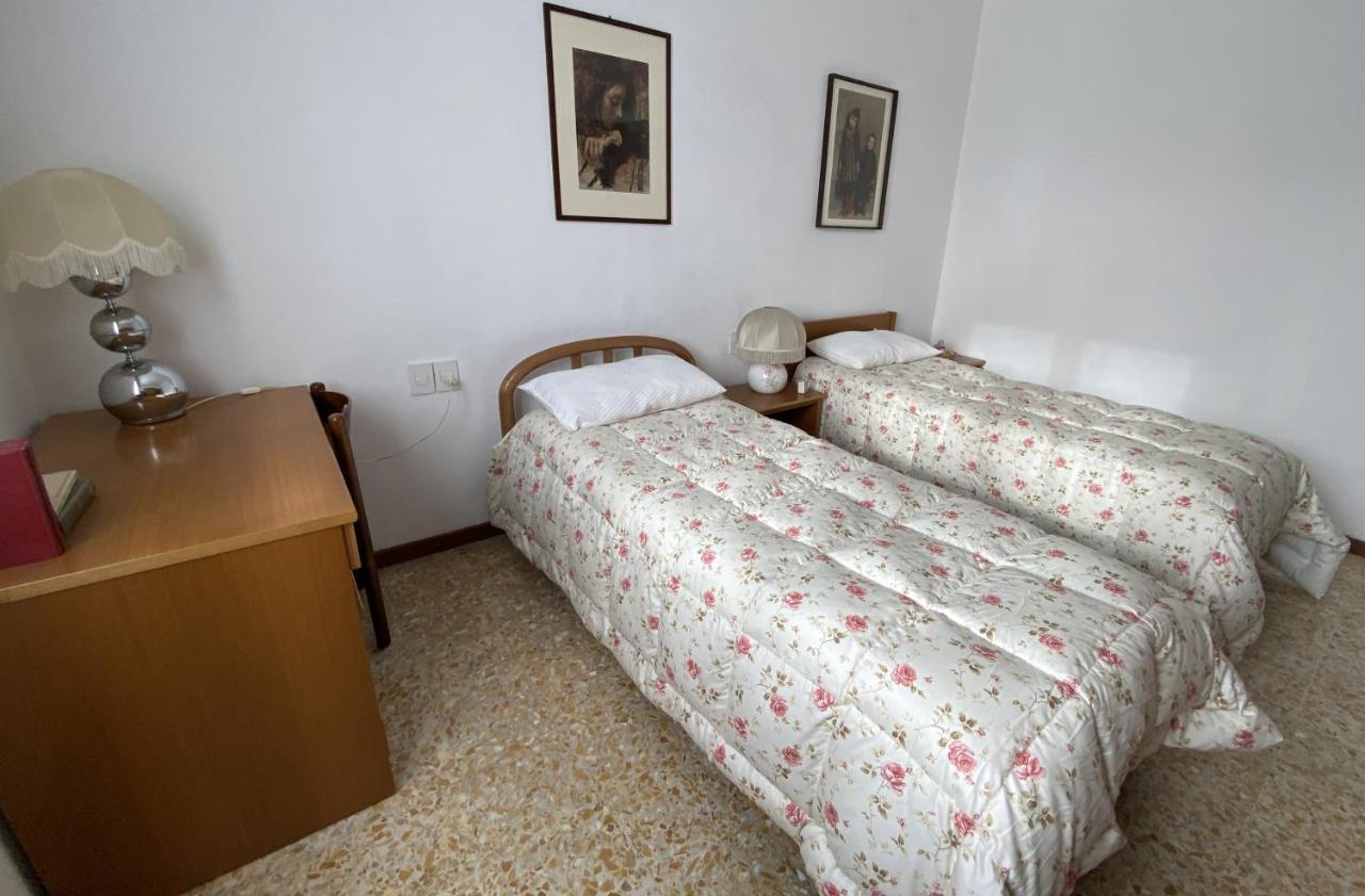 Villino Carla Villa Lipomo Eksteriør billede