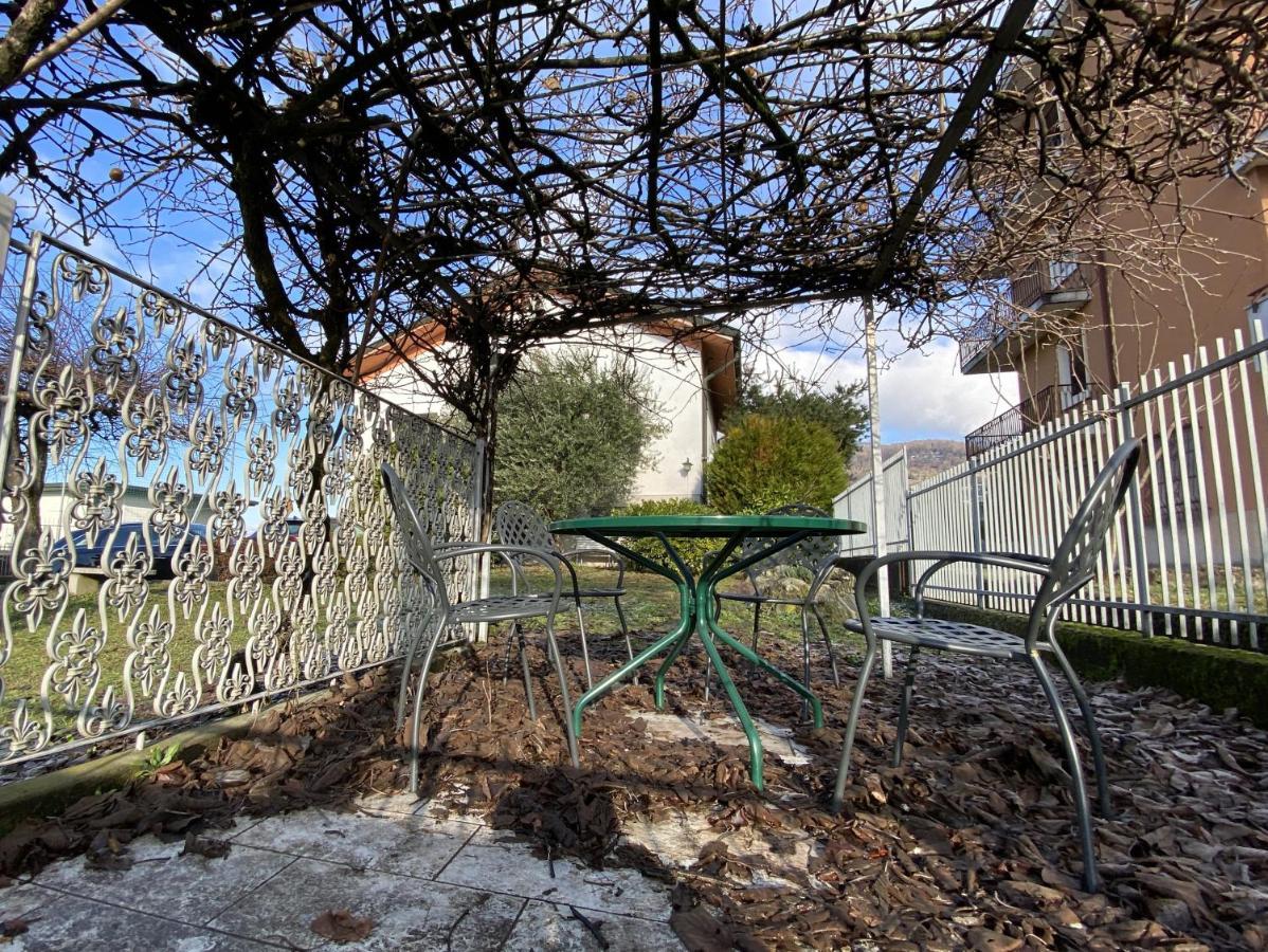 Villino Carla Villa Lipomo Eksteriør billede