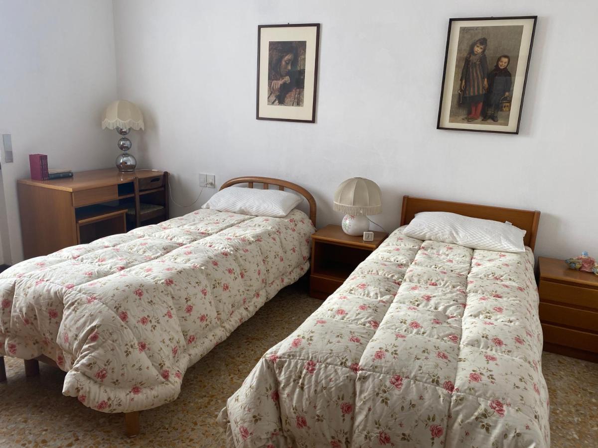 Villino Carla Villa Lipomo Eksteriør billede